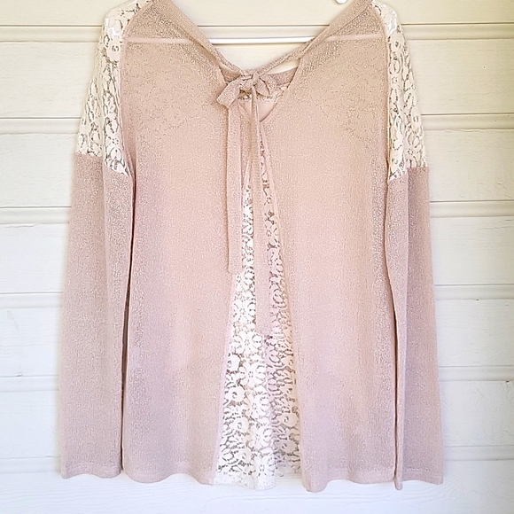 Hagel Knitted lace blouse size S Flared to the bottom - Picture 6 of 12